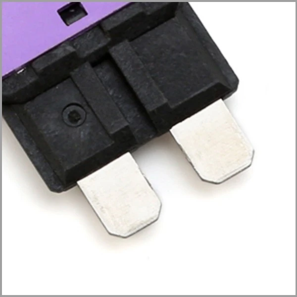 auto type blade circuit breaker 2